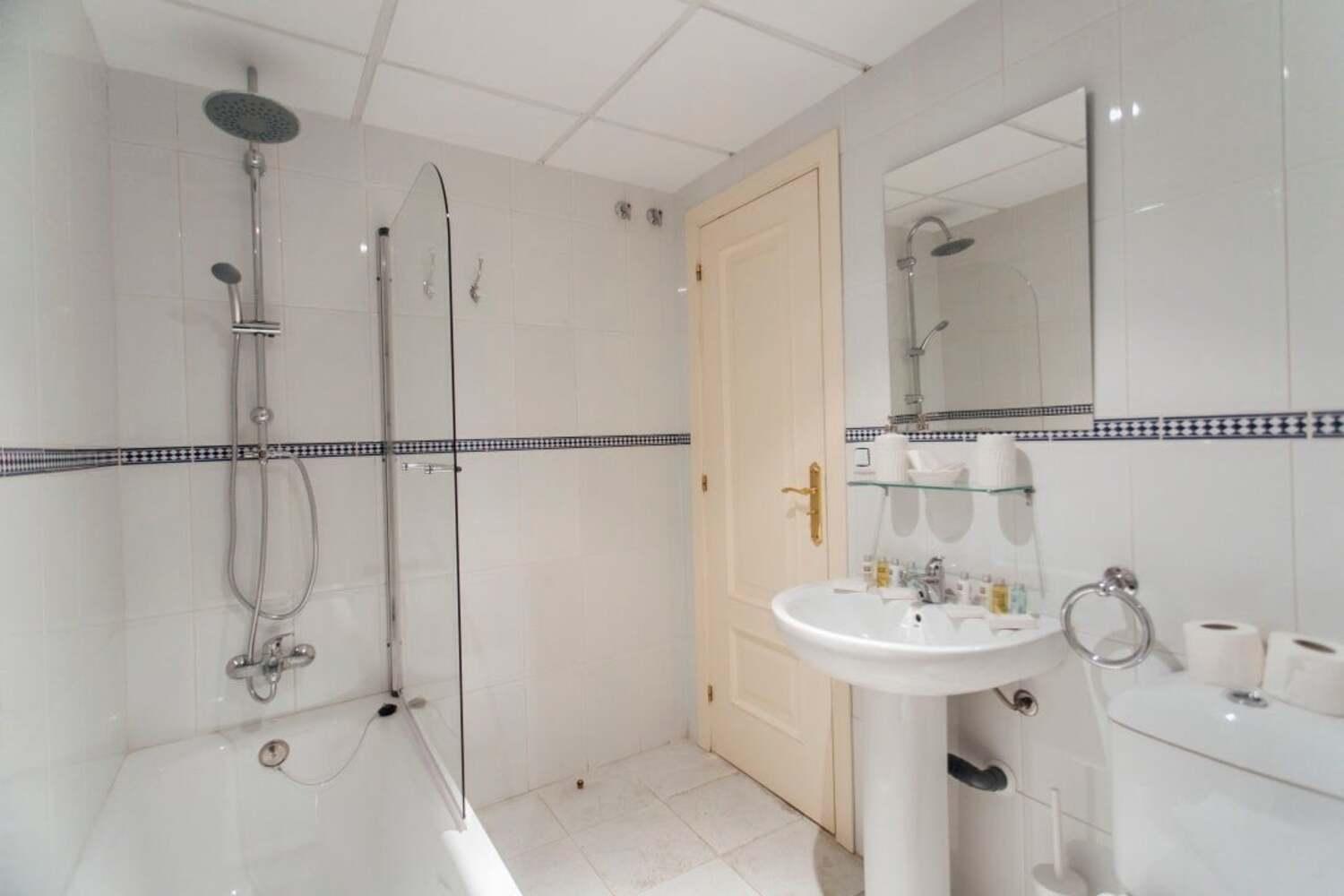 דירות סביליה Wide And Bright- 3Bd 2Bth- Arenal מראה חיצוני תמונה